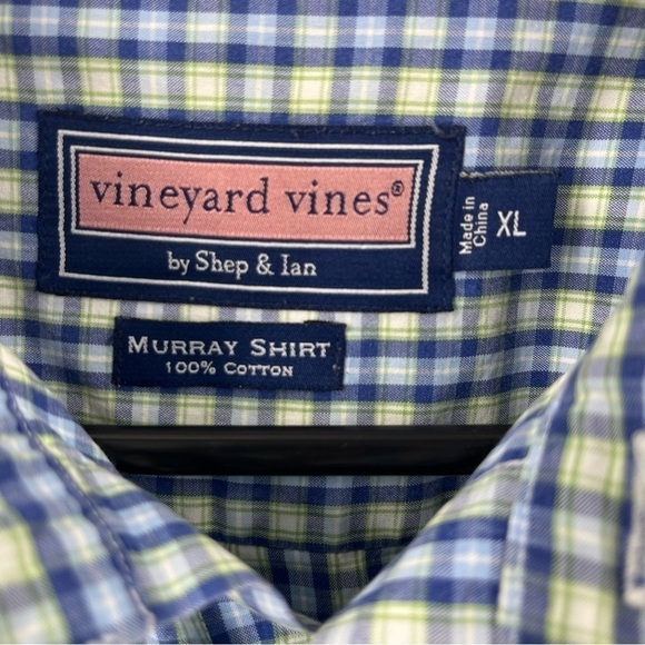 Vineyard Vines Longsleeve Button Down Shirt - Picture 5 of 8